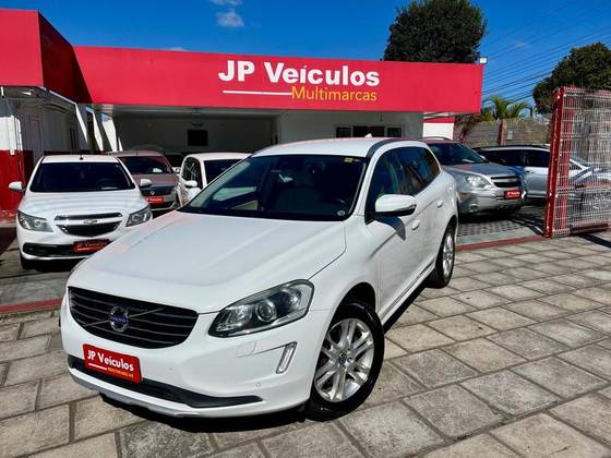 VOLVO XC60 2.0 T5 DYNAMIC FWD TURBO GASOLINA 4P AUTOMÁTICO VOLVO XC60 2.0 T5 DYNAMIC FWD TURBO GASOLINA 4P AUTOMÁTICO